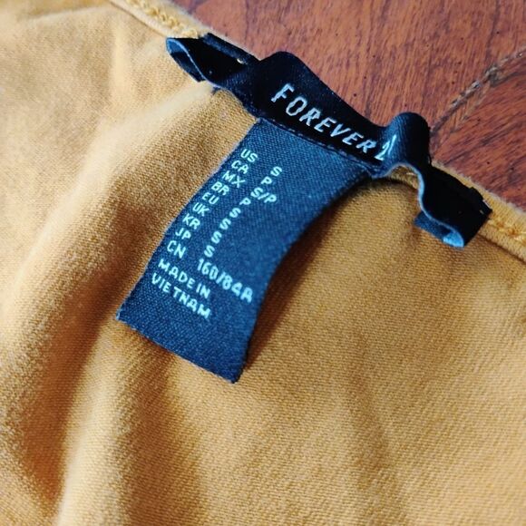 Forever 21 Green Lace-Up Tan Top - Size: 15 (0979) - Picture 2 of 4